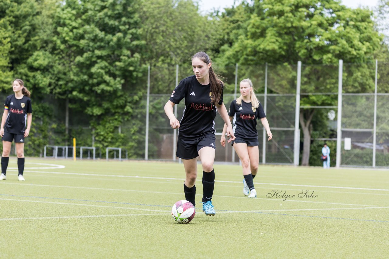 Bild 128 - wBJ SC Condor - VfL Pinneberg : Ergebnis: 3:2